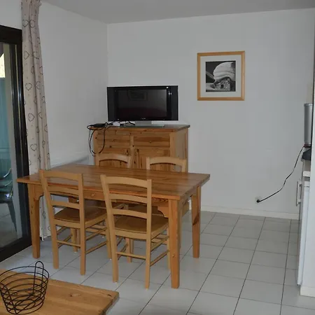 Confortable Au Coeur D'arreau Apartment Arreau